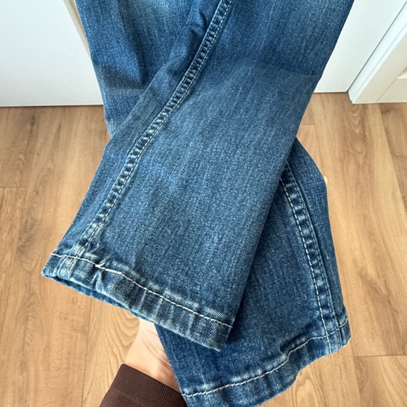 Levi’s Bold Curve Low-Rise Slim/Skinny Jeans – Size 23 - Picture 9 of 9